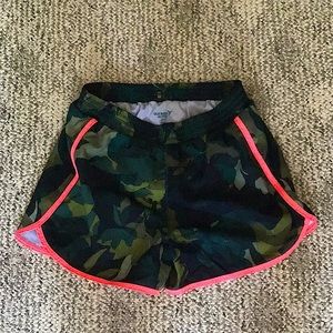 Old navy active.Size 14 (XL).